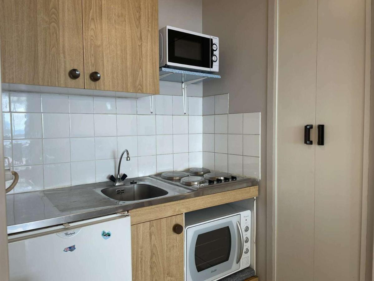 Appartement 2 Pieces Avec Balcon Et Parking A Saint-Gilles-Croix-De-Vie - Fr-1-224-39 Экстерьер фото